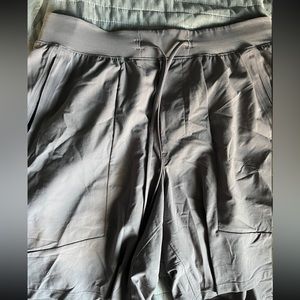 Lululemon license to train 7” linerless